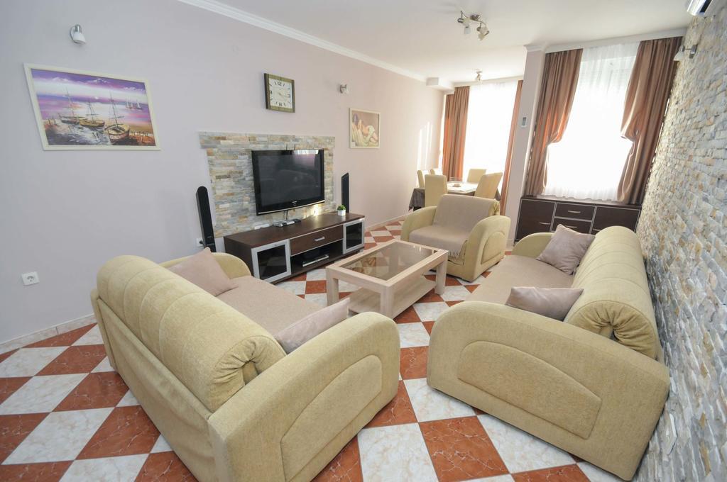 Apartment D&d 1 Budva